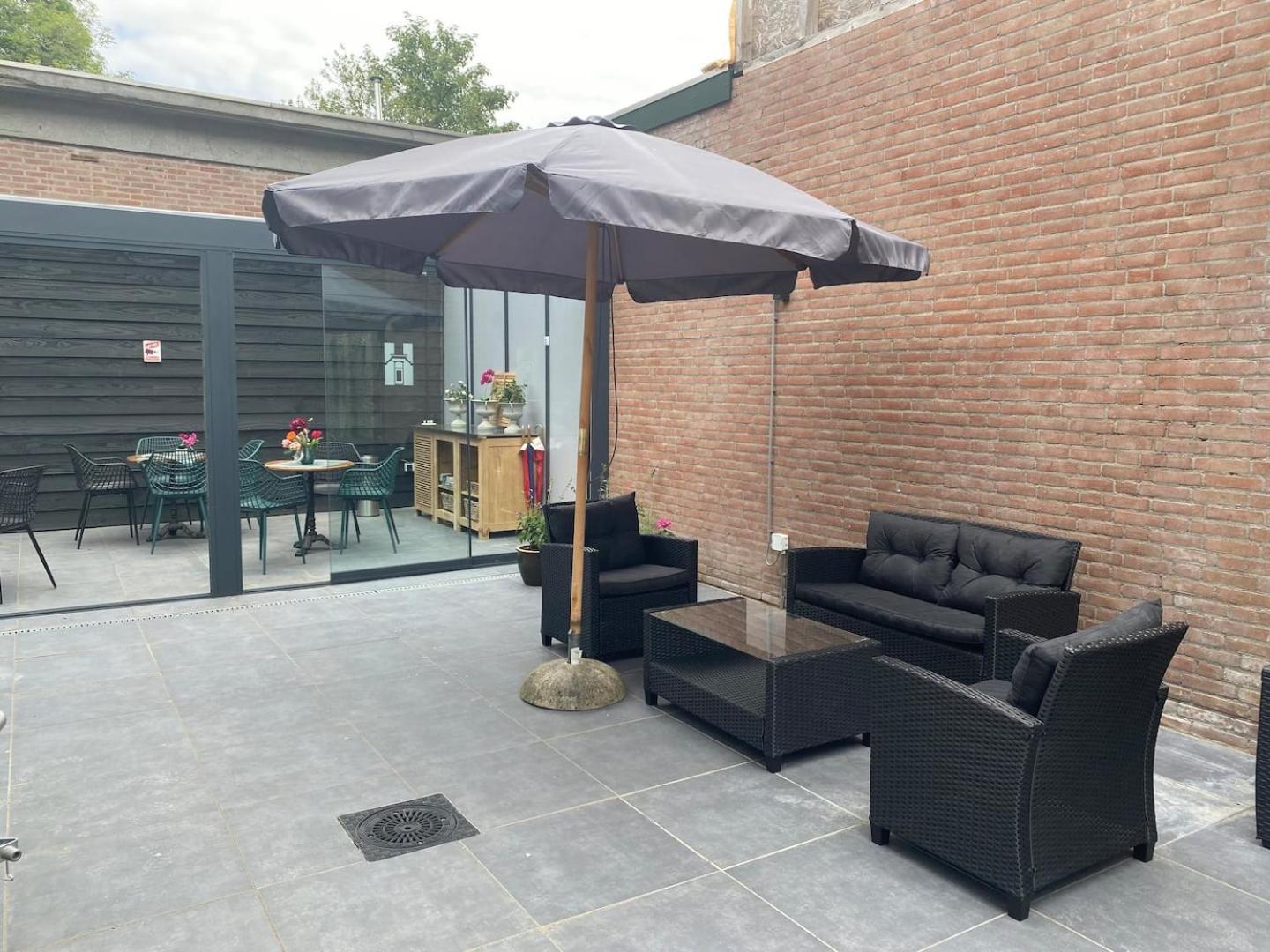 Petite Room With Wifi, Ac, And Shared Kitchen Tilburg Bagian luar foto