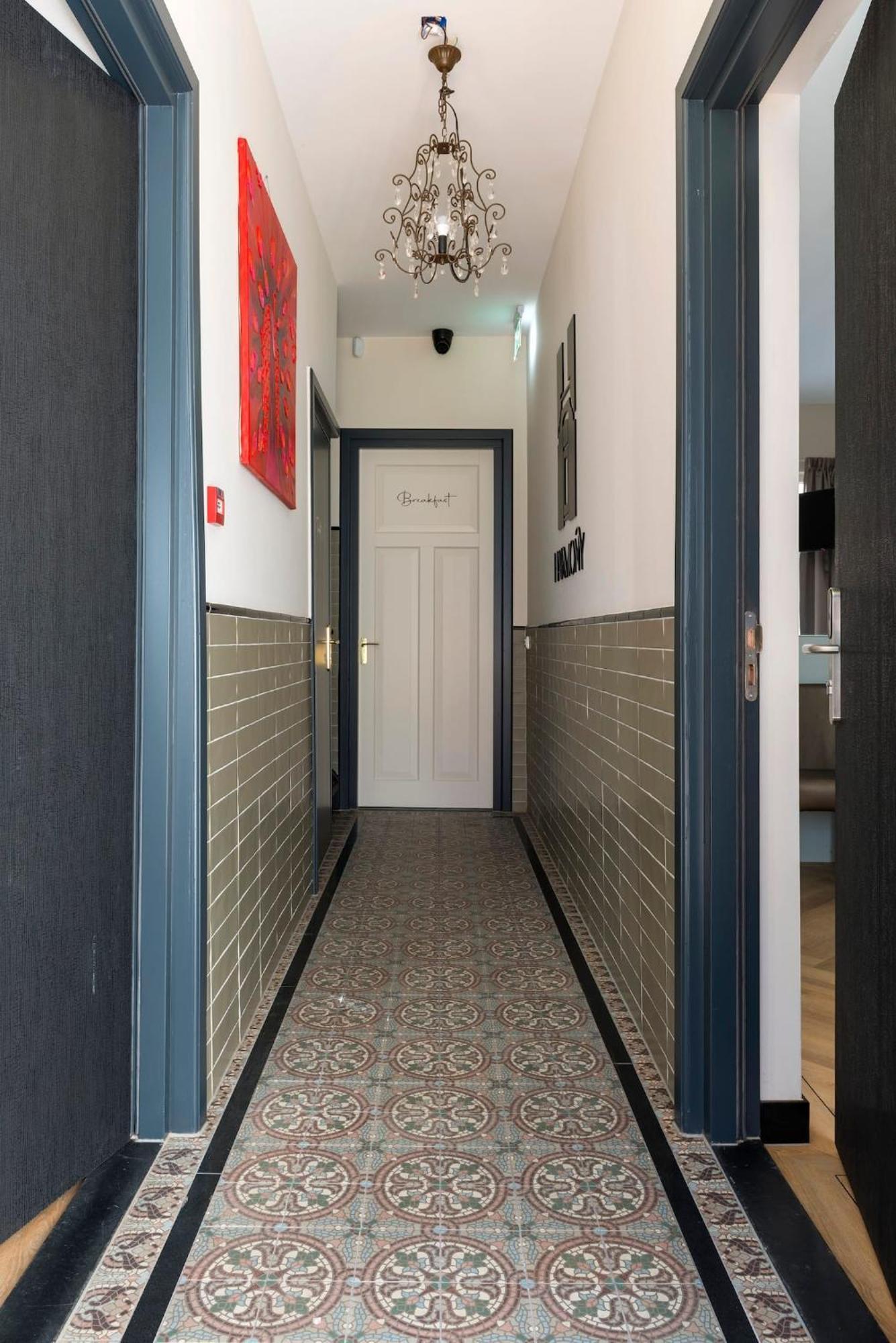 Petite Room With Wifi, Ac, And Shared Kitchen Tilburg Bagian luar foto